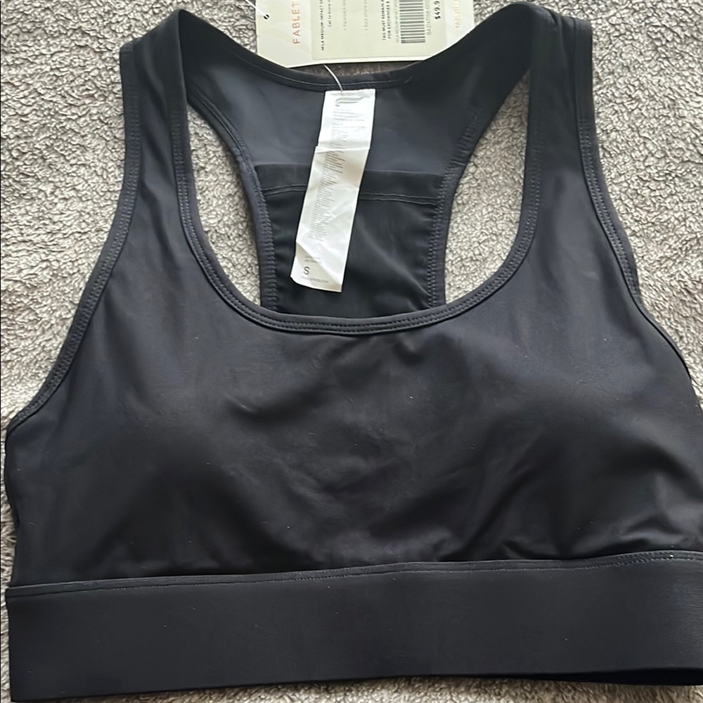 Black Racerback Sports Bra with Moisture-Wicking Fabric